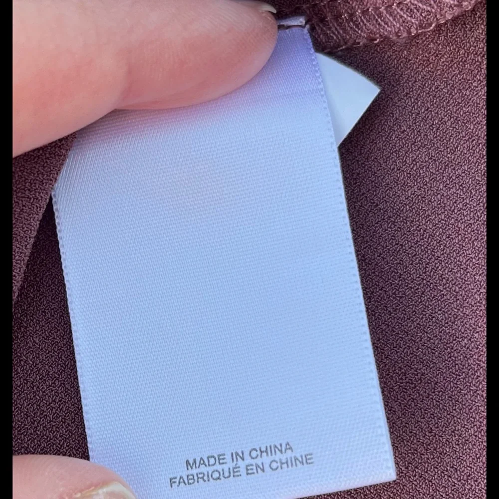 Sleeveless Knit Top - Picture 4 of 7